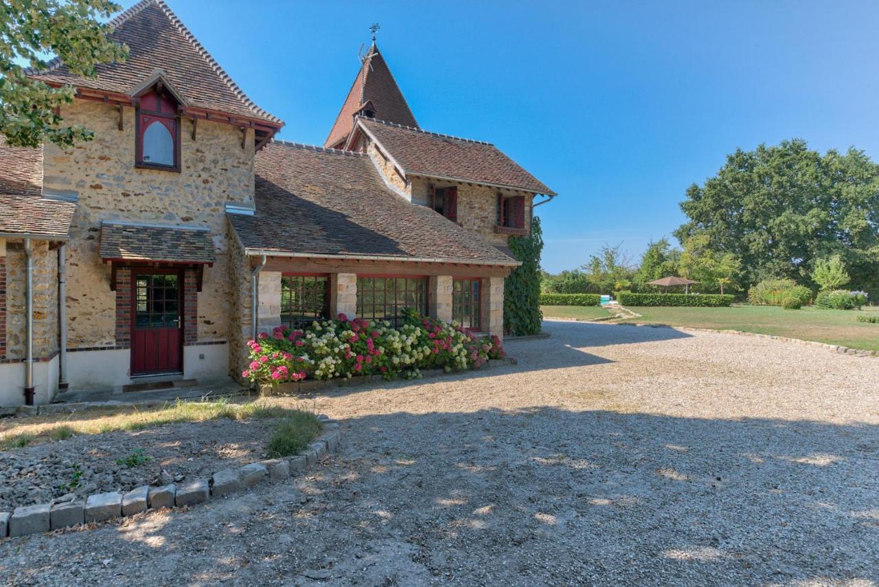 Manoir De La Comtesse Apartamento Chailly-en-Biere Exterior foto