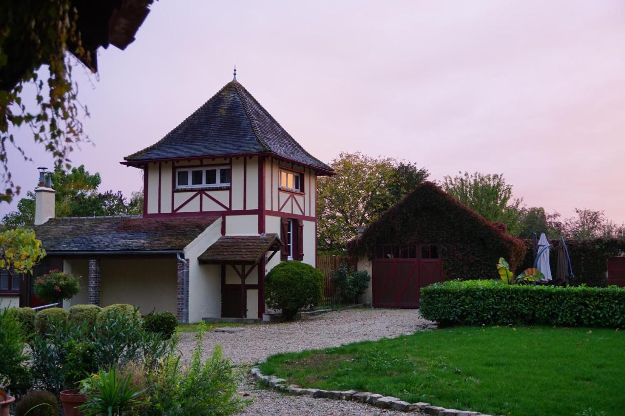 Manoir De La Comtesse Apartamento Chailly-en-Biere Exterior foto